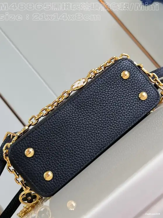 LOUIS VUITTON CAPUCINES MINI-21*14*8CM 0405